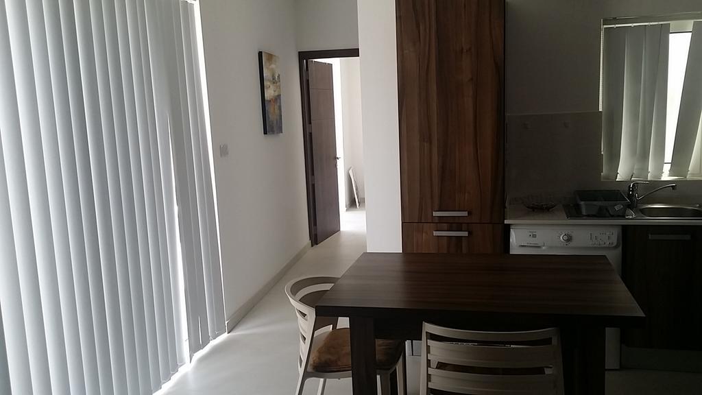 Paceville Montecarlo Apartments Saint Julian's 部屋 写真