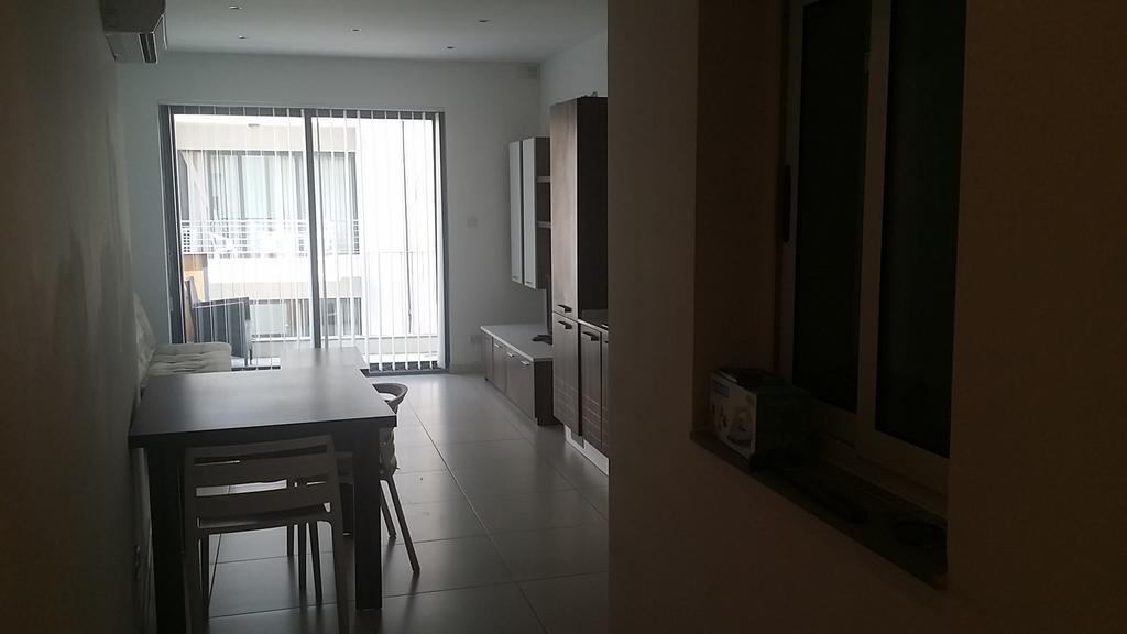 Paceville Montecarlo Apartments Saint Julian's 部屋 写真