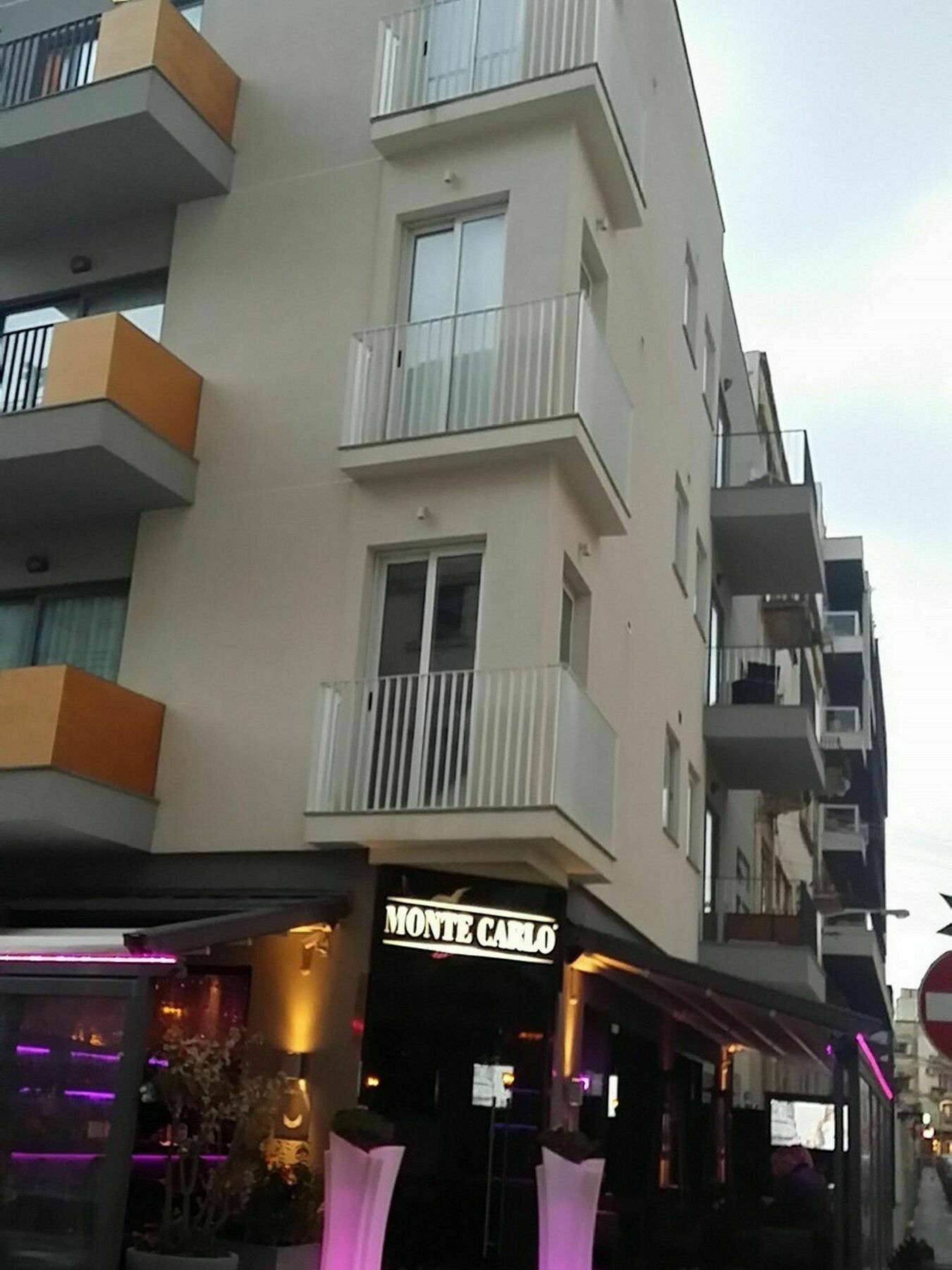 Paceville Montecarlo Apartments Saint Julian's エクステリア 写真